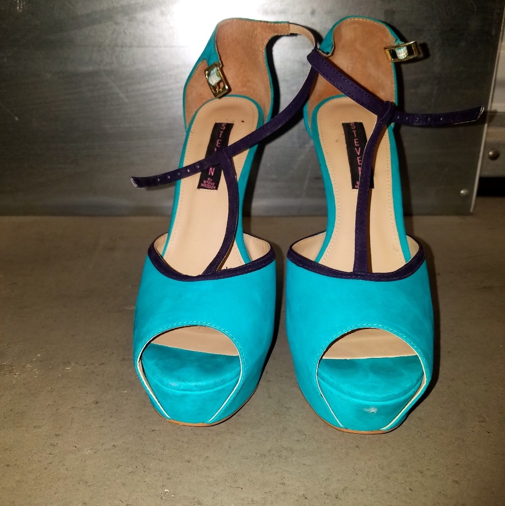 Teal stiletto heels